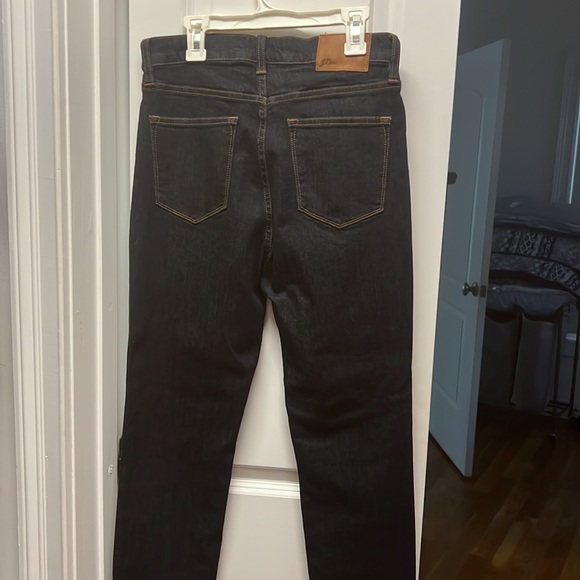 J Crew women’s dark wash skinny high rise jeans.  Size 28. - Picture 3 of 3